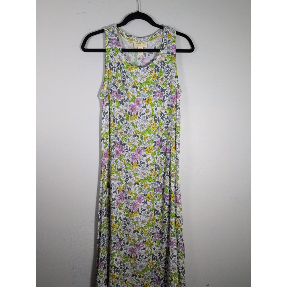 Water Lily Floral Dress With Pockets Medium